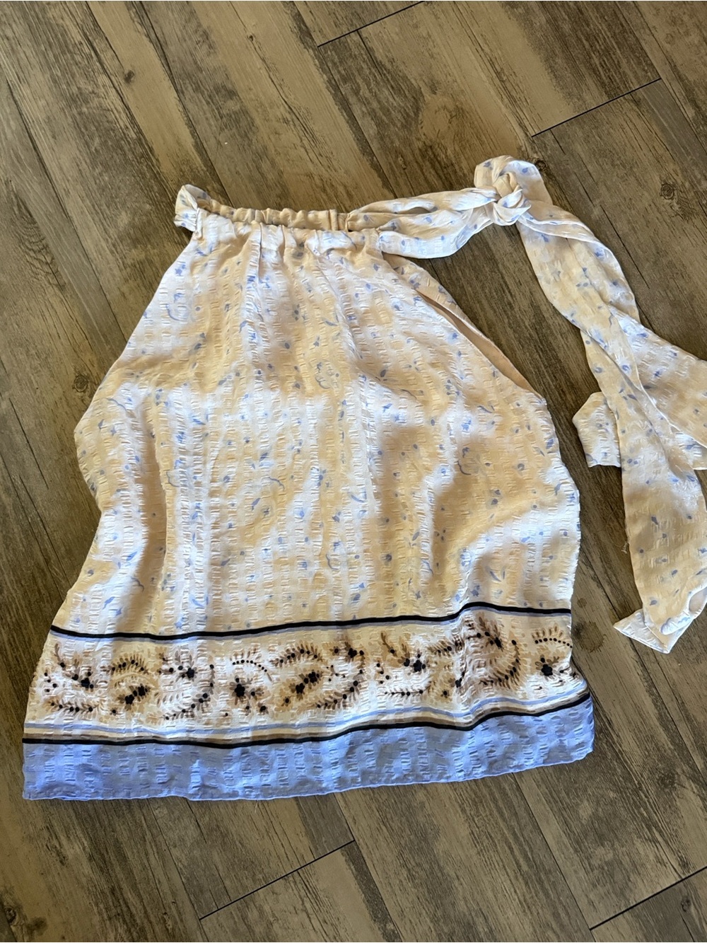 Ann Taylor Factory White & Light Blue Halter Tie-Neck Camisole